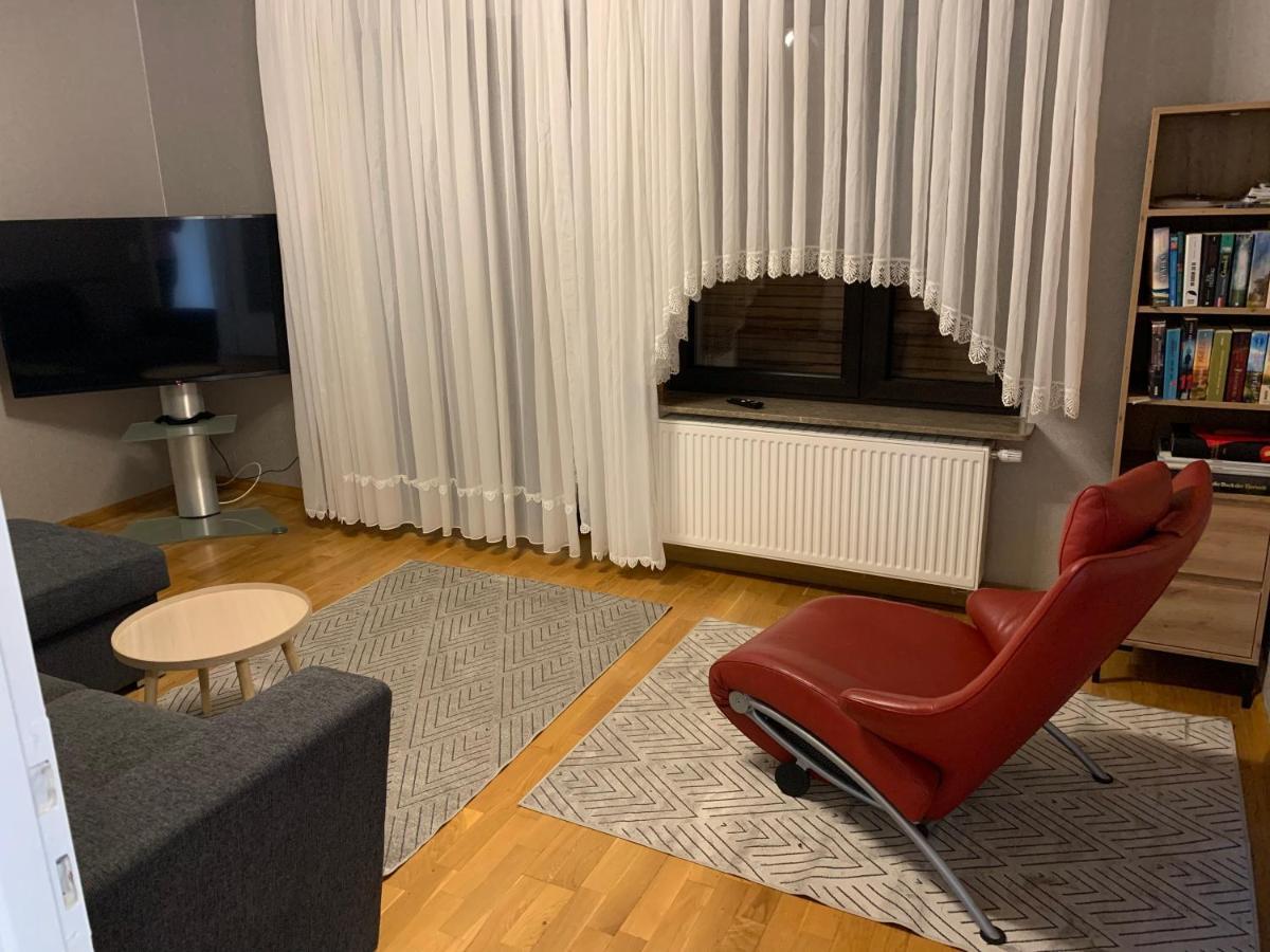 Haus Nummer Vier Neunkirchen  Exterior photo
